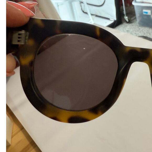 VALLEY Eyewear A Dead Coffin Club Matte Tort / Brown Sunglasses - Picture 3 of 12